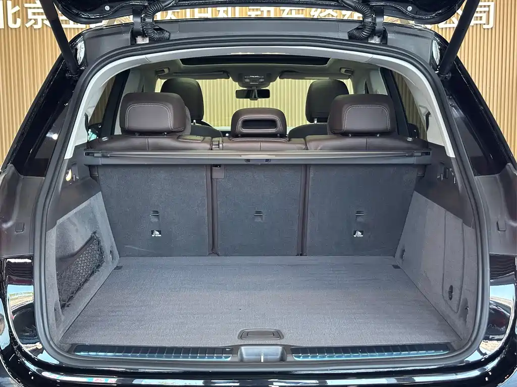Mercedes-Benz GLE (Import) — миниатюра 15