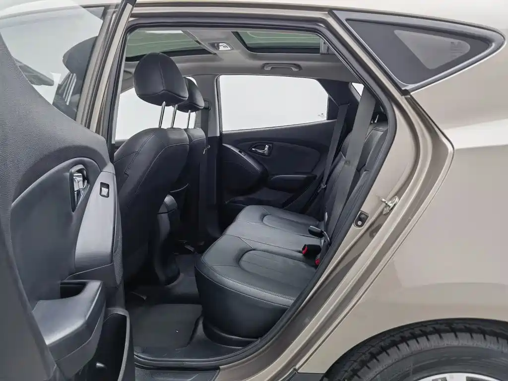 Hyundai ix35 — миниатюра 15