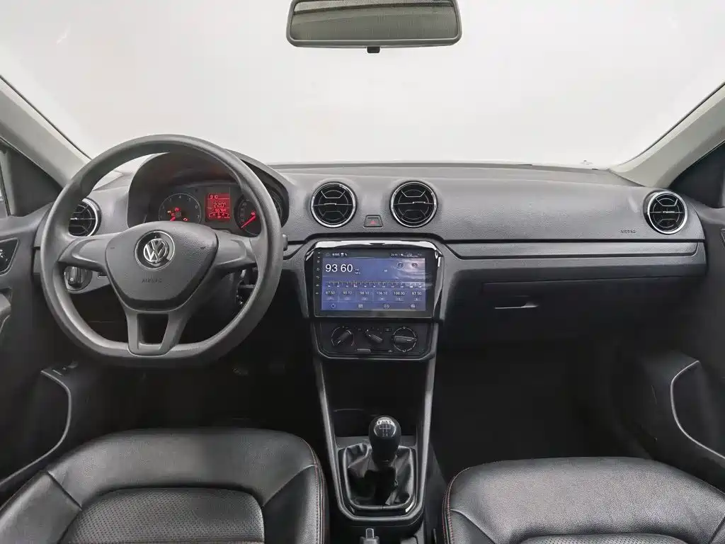 Volkswagen Jetta — миниатюра 5