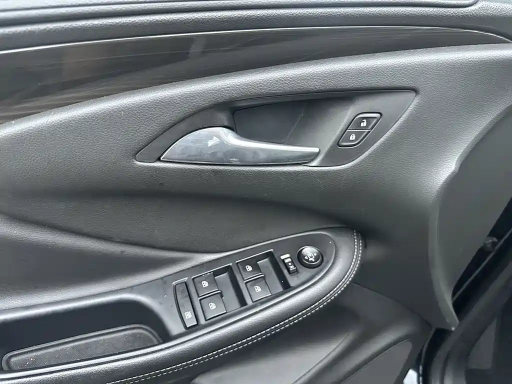 Buick Envision Plus — миниатюра 19