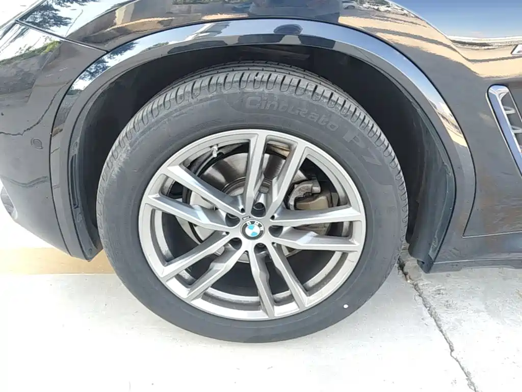 BMW X3 — миниатюра 23