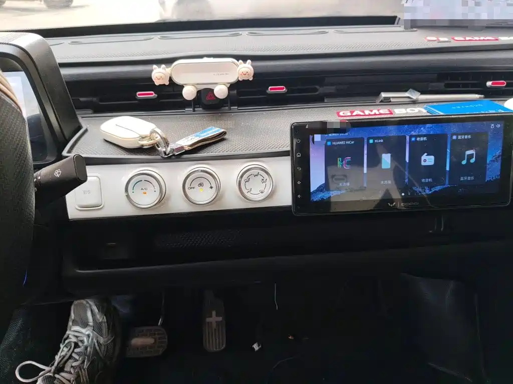 Wuling MINIEV — миниатюра 16