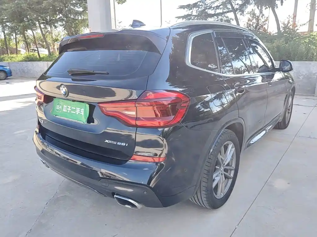 BMW X3 — миниатюра 7