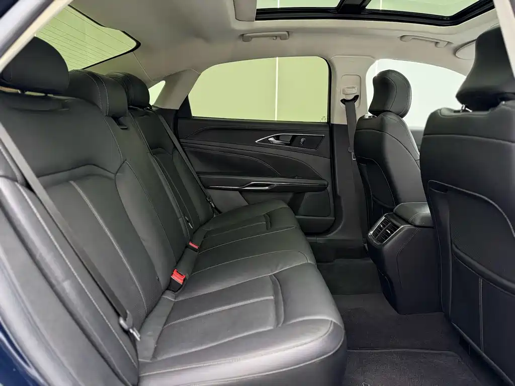Ford Taurus — миниатюра 7