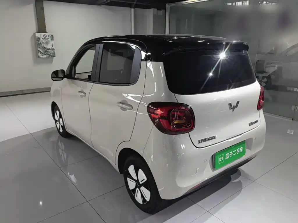 Wuling MINIEV — миниатюра 5