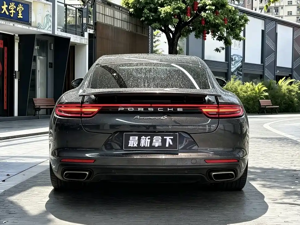 Porsche Panamera — миниатюра 8