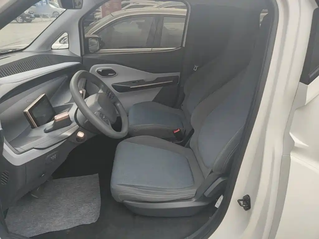 Baojun E200 — миниатюра 15