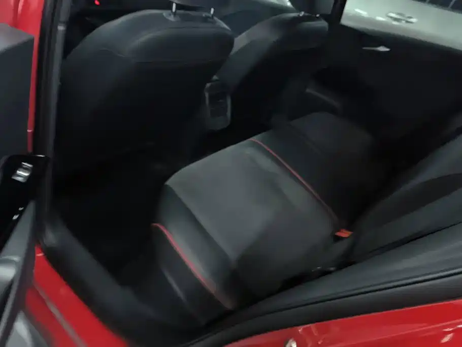 Volkswagen ID.3 — миниатюра 11