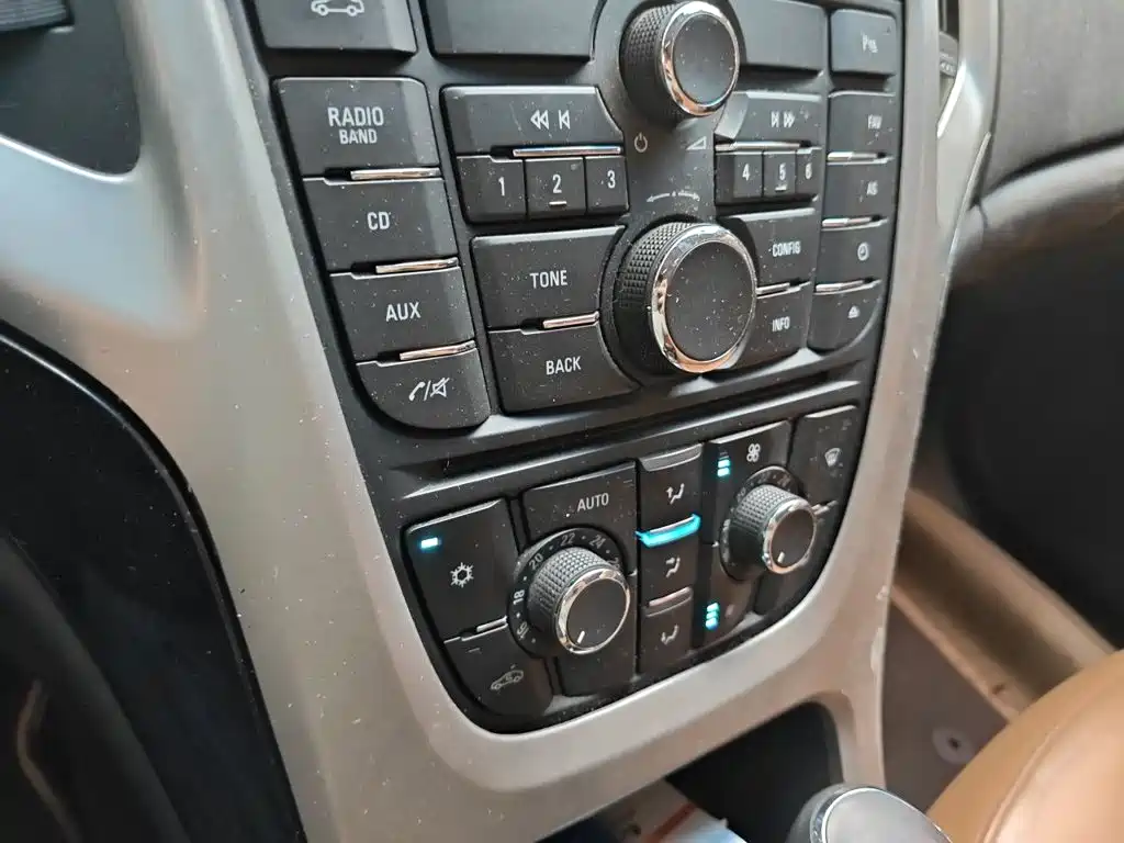 Buick Excelle — миниатюра 14