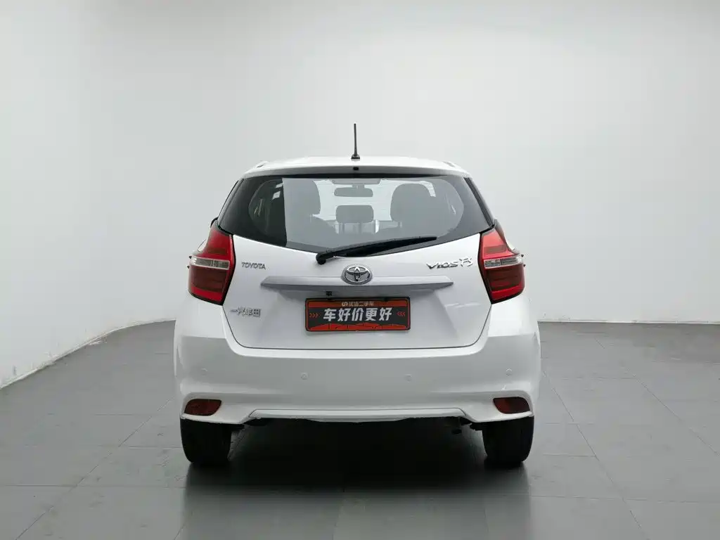 Toyota Vios FS — миниатюра 4