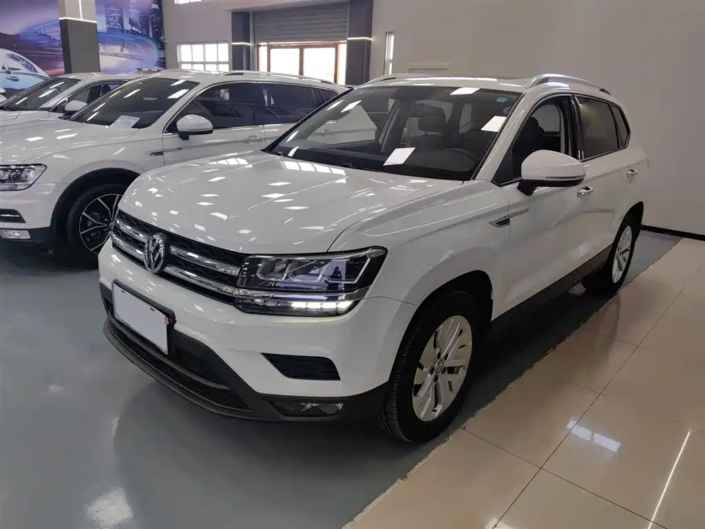 Volkswagen Tharu 2019