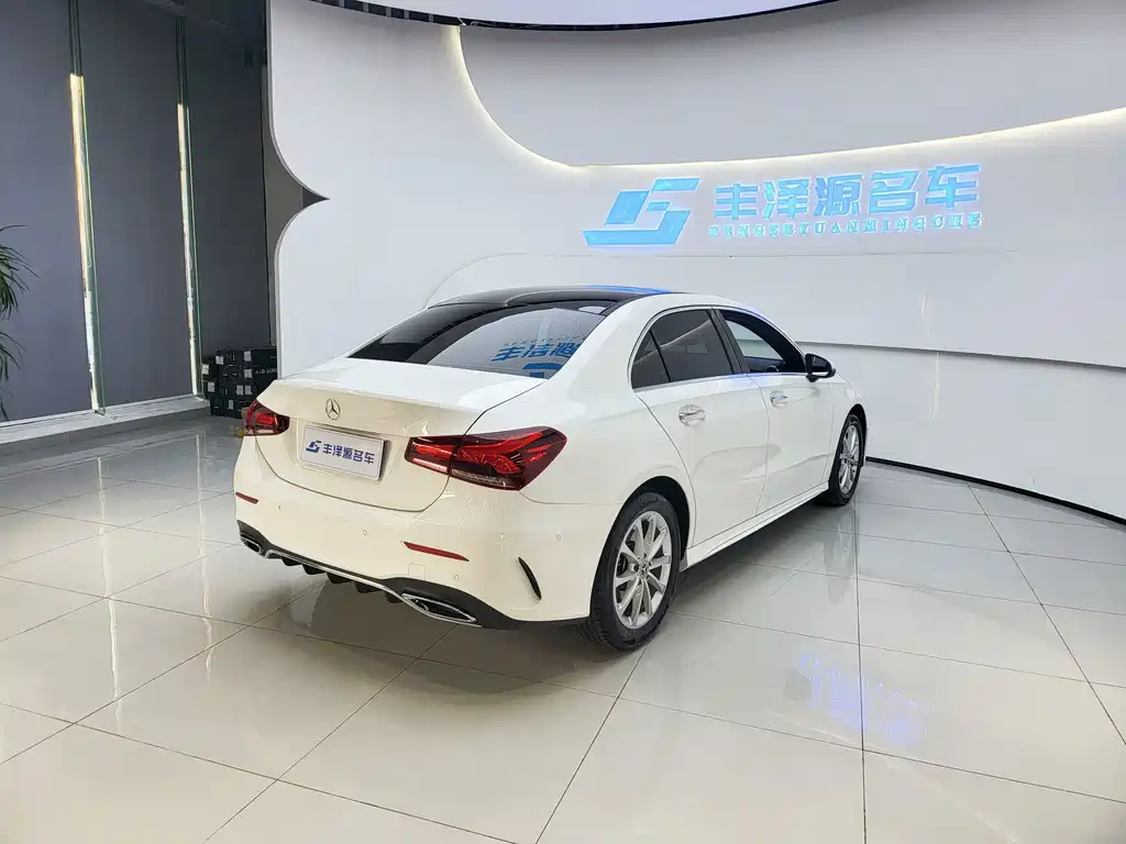 Mercedes-Benz A-Class — миниатюра 4