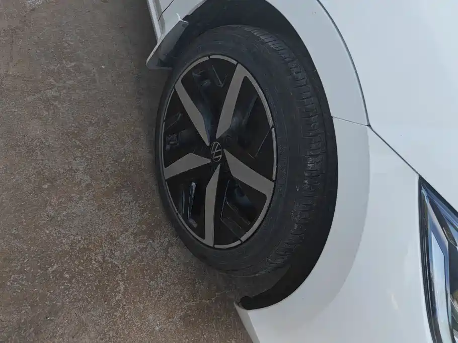 Volkswagen Lamando — миниатюра 6