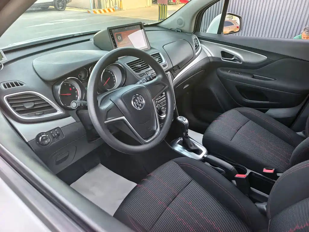 Buick Encore — миниатюра 9