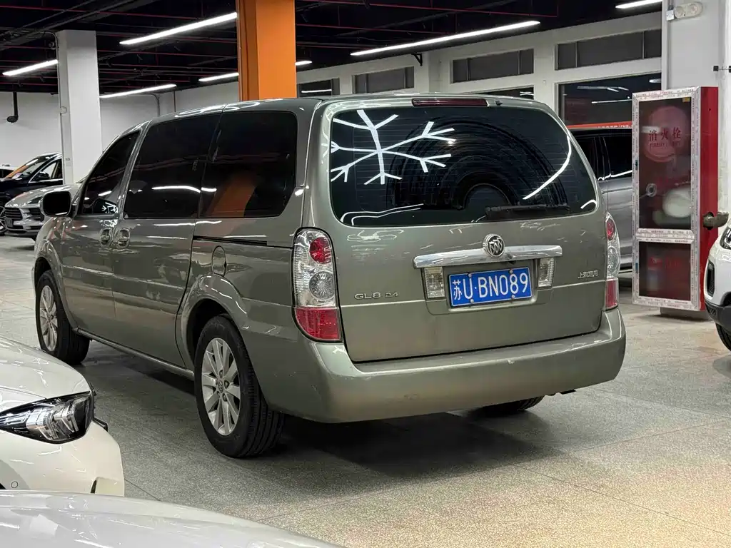 Buick GL8 2014 2.4L