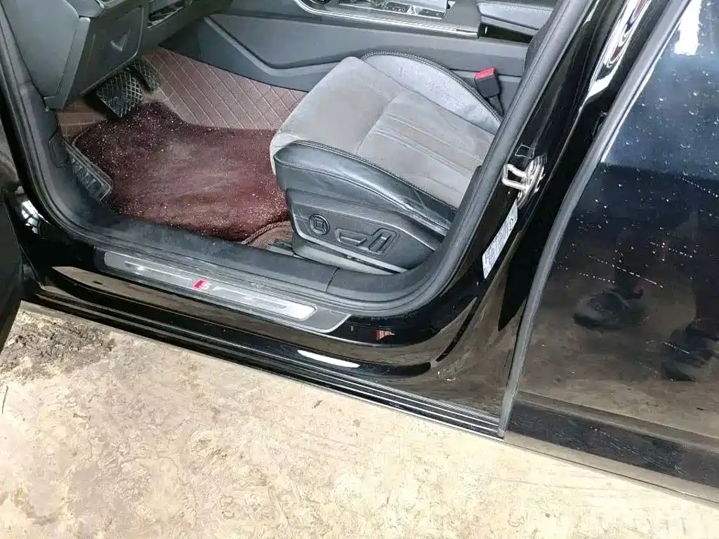 Audi A6L — миниатюра 5