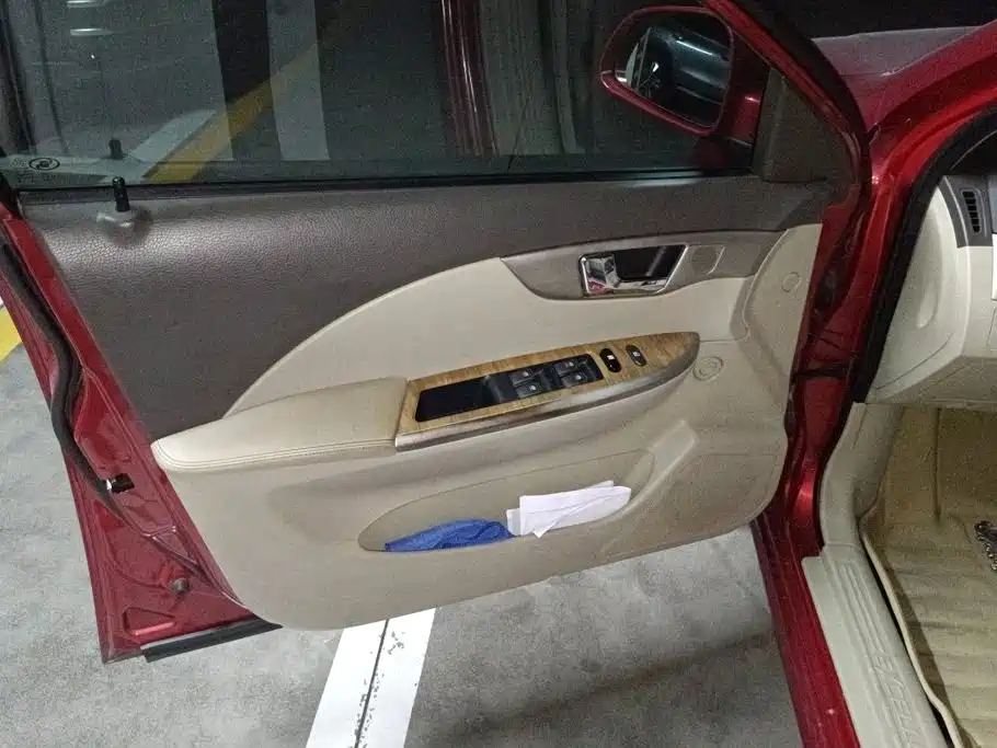 Buick Excelle — миниатюра 7
