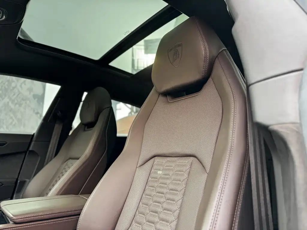 Lamborghini Urus 2023 4.0T V8 S