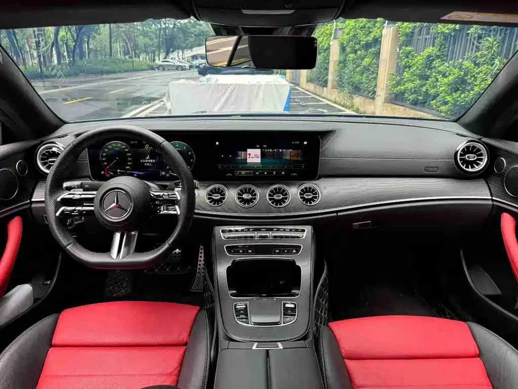 Mercedes-Benz E-Class E 2023 E 300