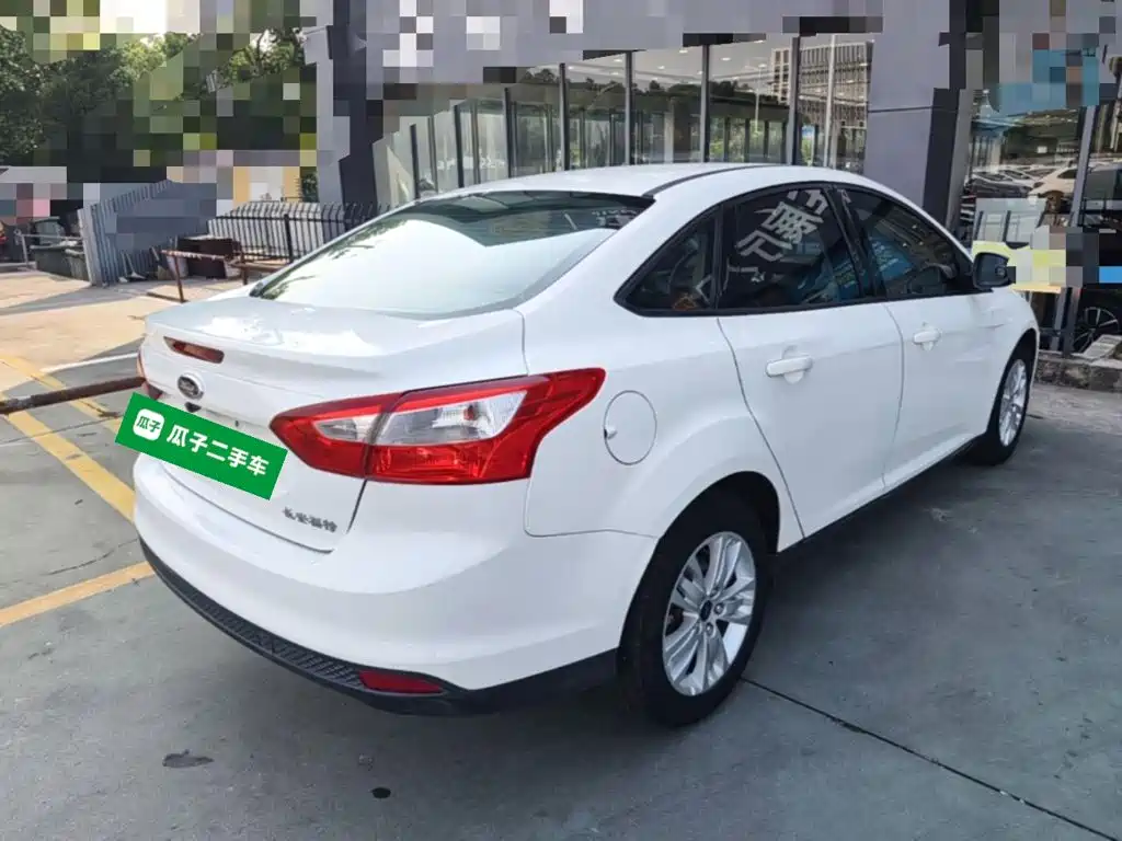 Ford Focus — миниатюра 7