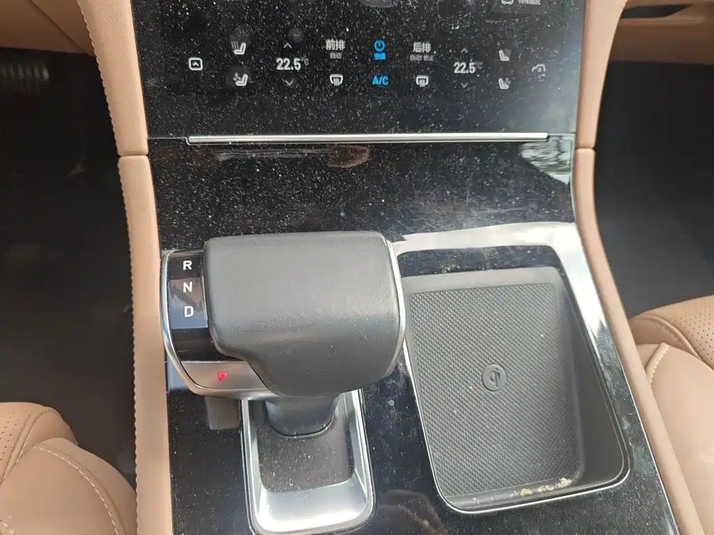 Li Auto Li ONE — миниатюра 12