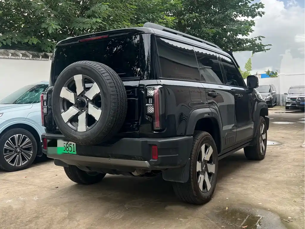 Beijing Off-Road Beijing Off-Road BJ40 Extended Range — миниатюра 9