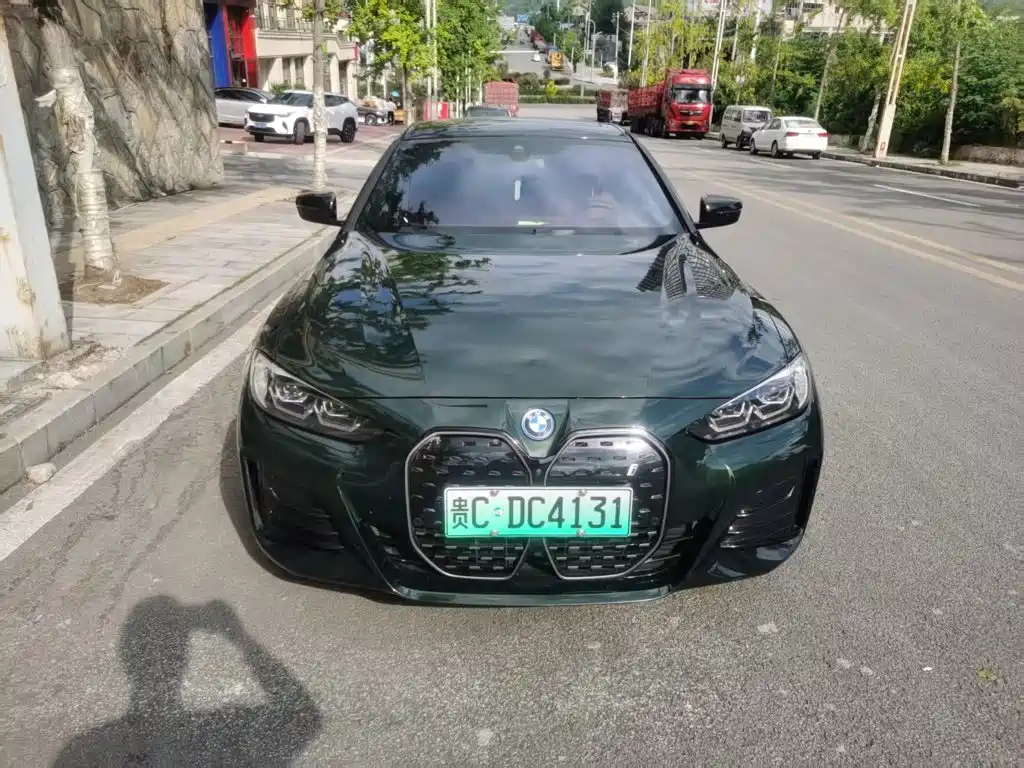 BMW i4 — миниатюра 3