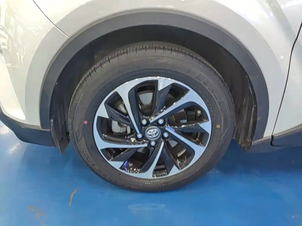 Toyota IZOA — миниатюра 23