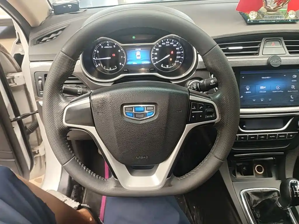 Geely Emgrand — миниатюра 11