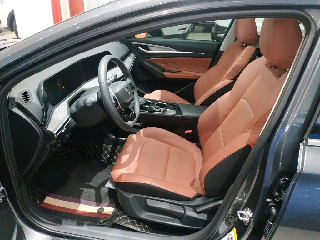 Changan Eado — миниатюра 15