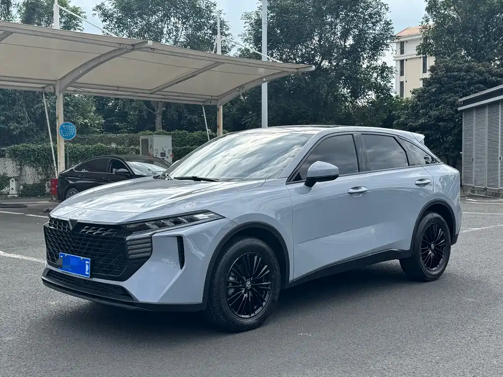 Venucia V 2022
