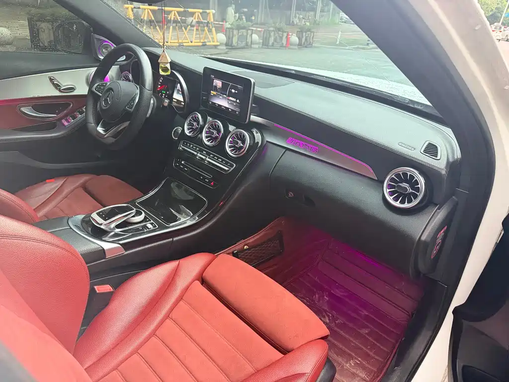 Mercedes-Benz C-Class — миниатюра 7
