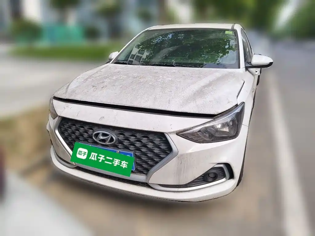 Hyundai Elantra — миниатюра 3