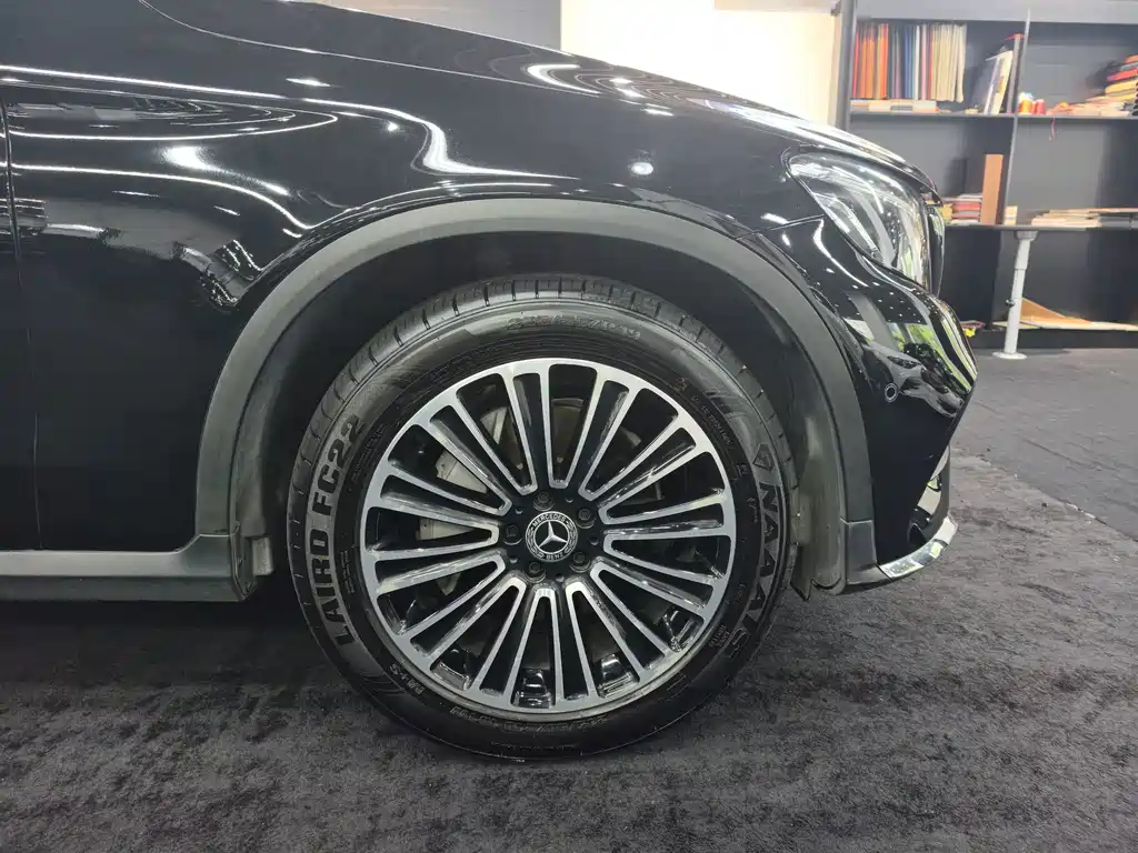 Mercedes-Benz GLC — миниатюра 6