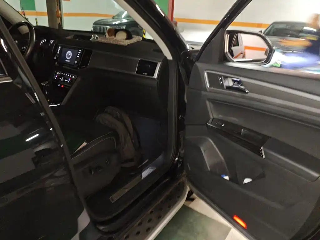 Volkswagen Teramont — миниатюра 20