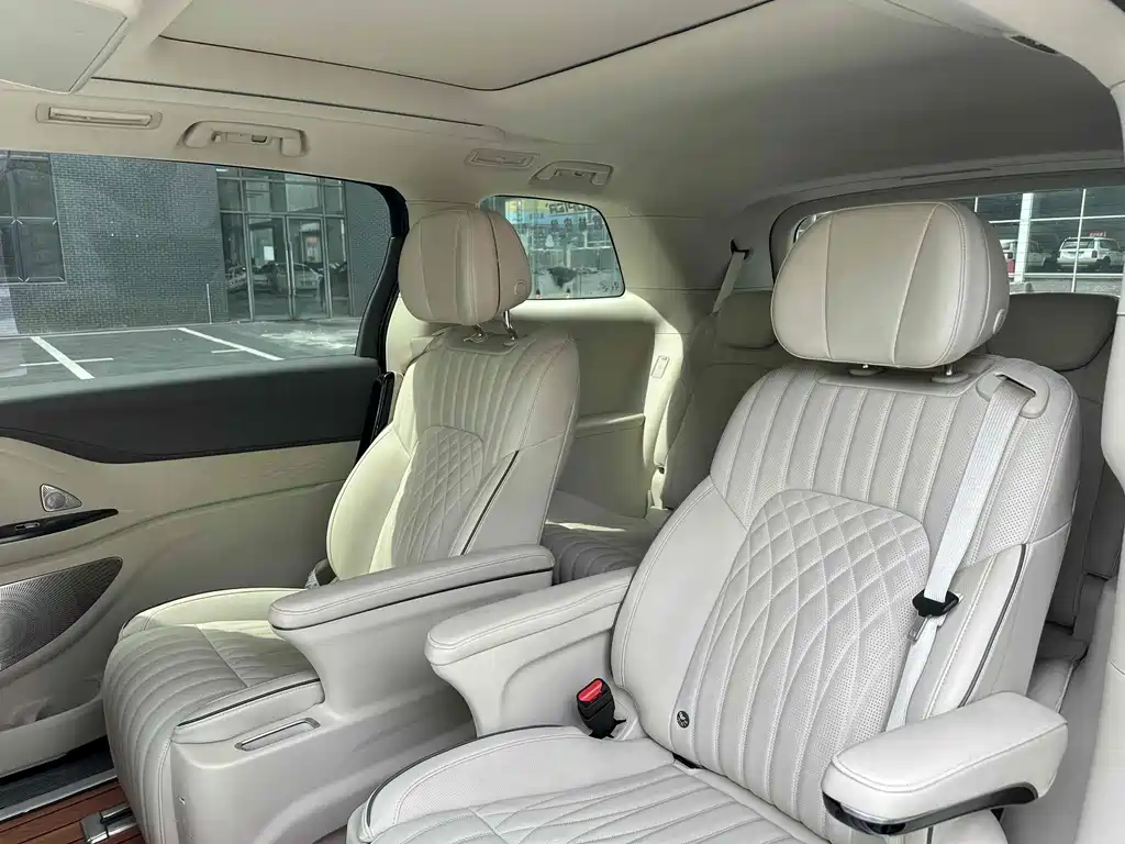 LANTU AUTOMOBILE LANTU DREAMER