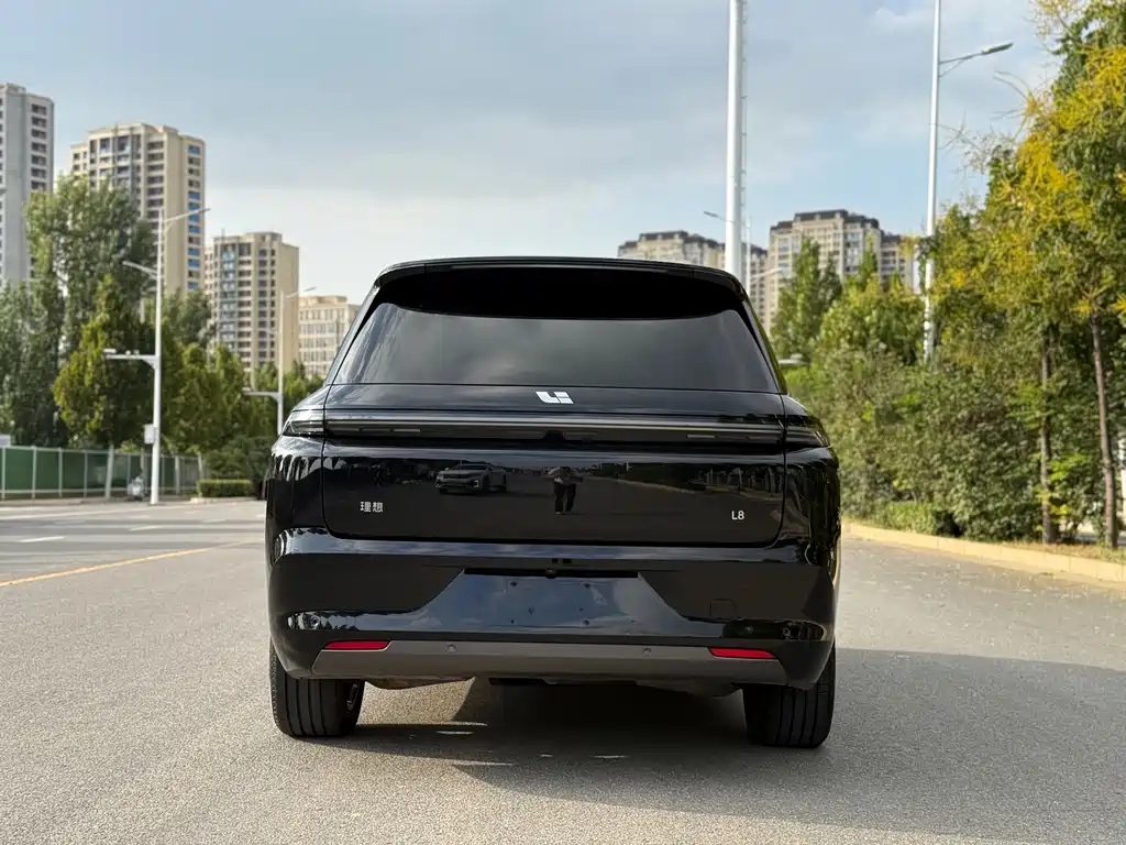 IDEAL CAR IDEAL L8
