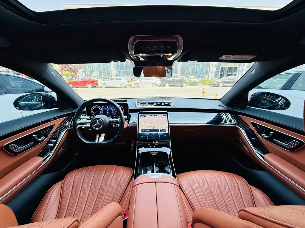 Mercedes-Benz S-Class — миниатюра 11