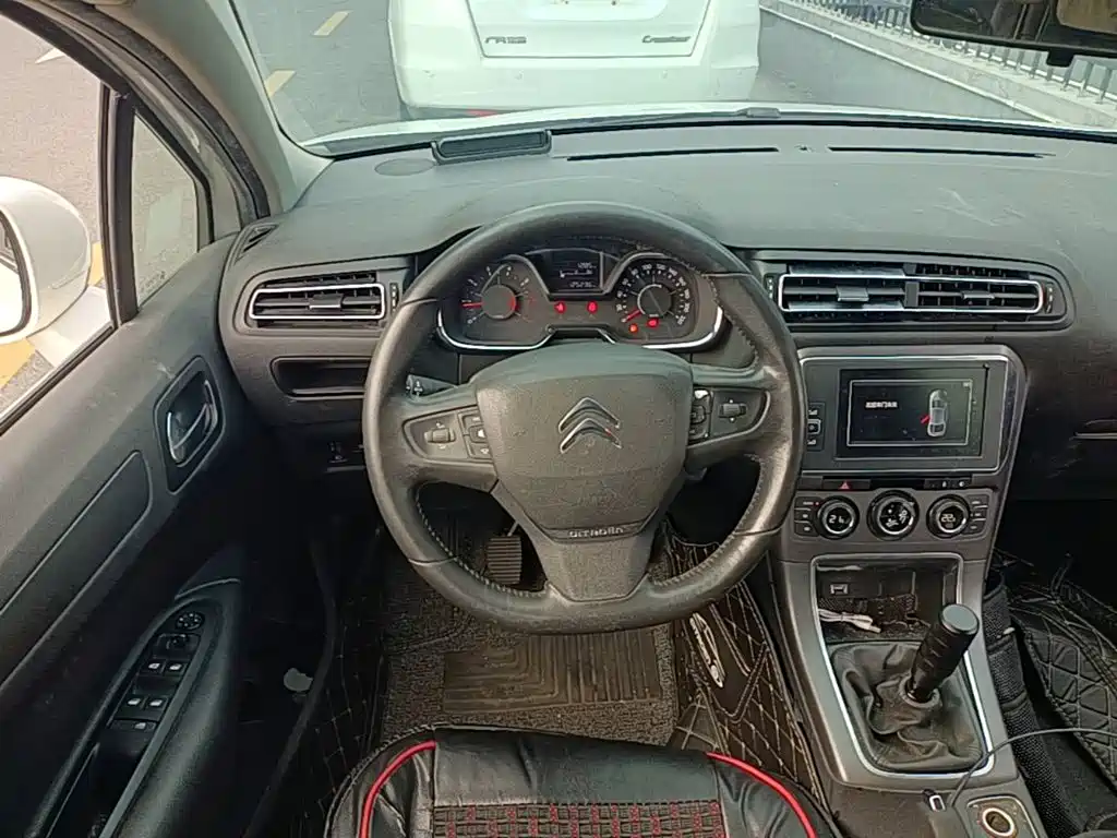 Citroen C4 — миниатюра 15