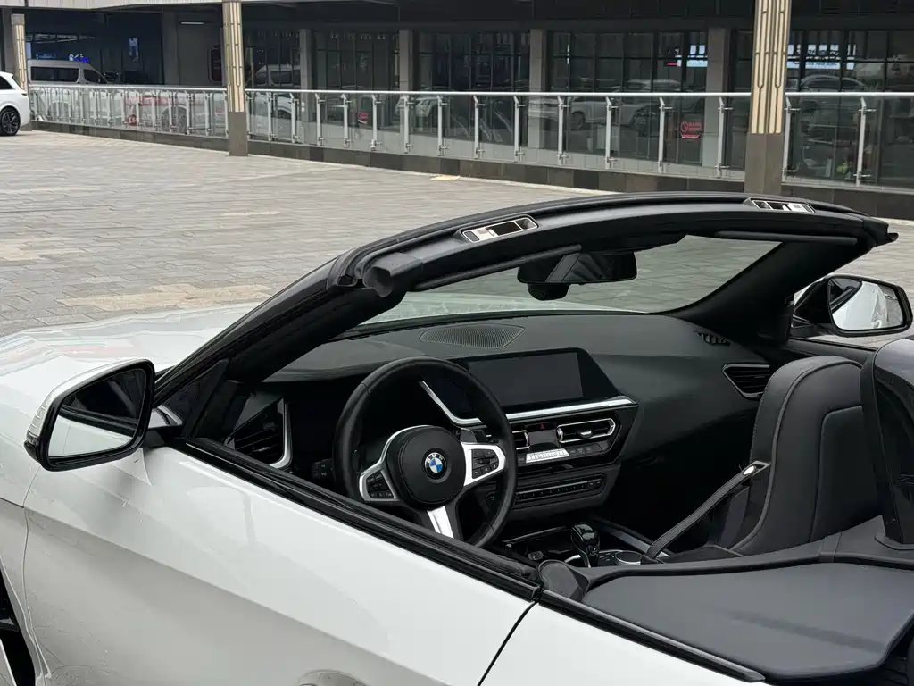 BMW Z4 — миниатюра 3
