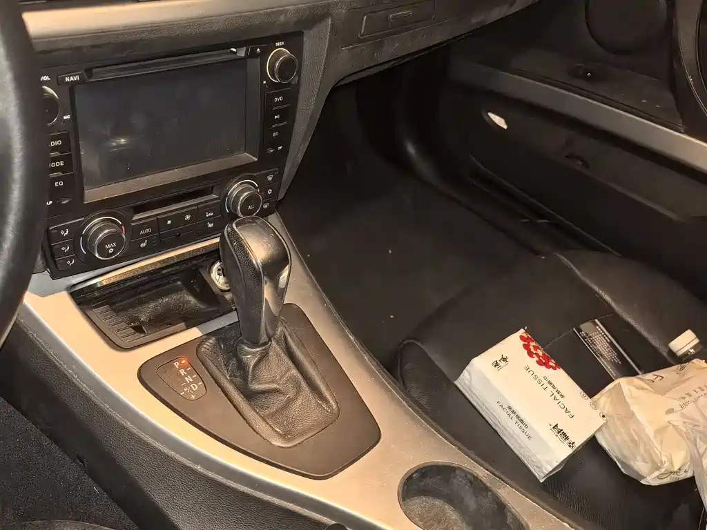 BMW 3 Series (Import) 320i Convertible Coupe Edition, фото 9