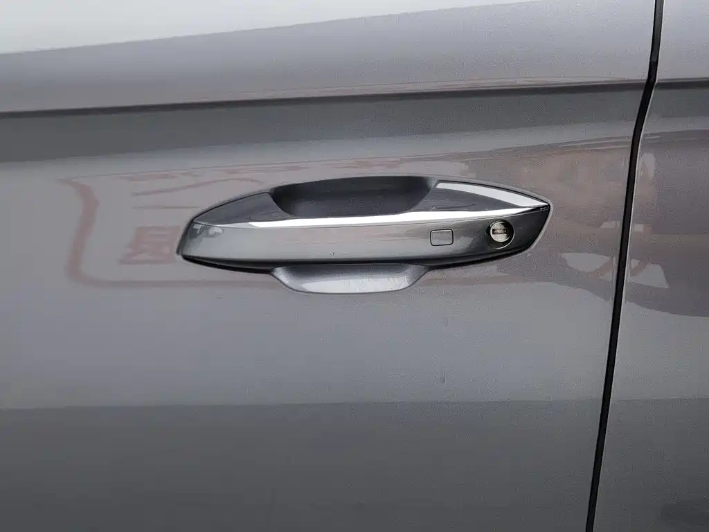 BYD PLUS New Energy — миниатюра 18