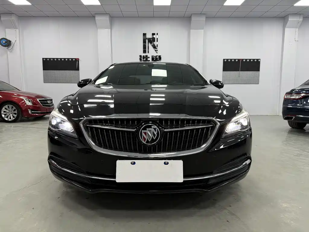 Buick LaCrosse 2019