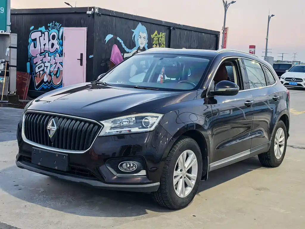 Borgward BX7 — миниатюра 2