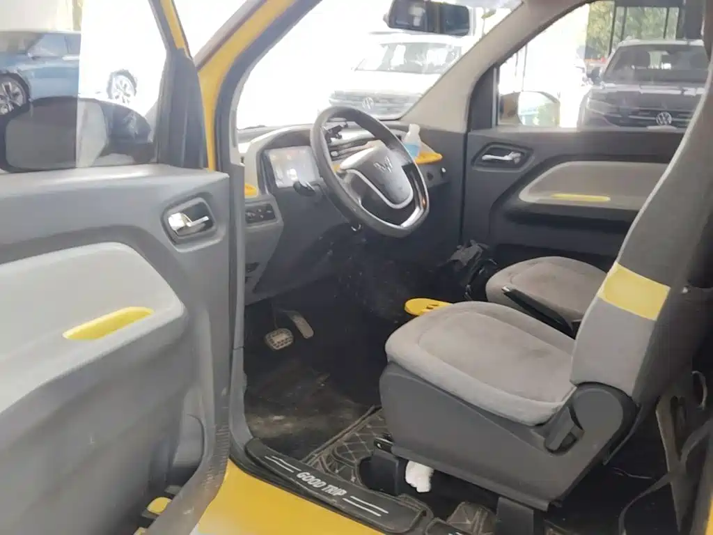 Wuling MINIEV — миниатюра 16