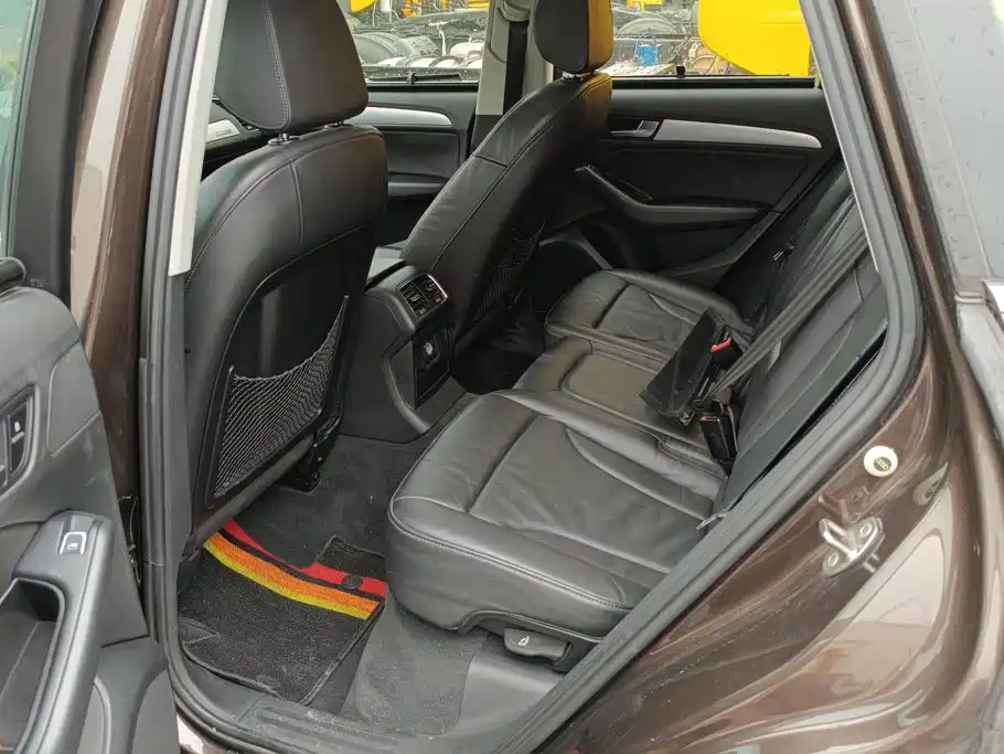 Audi Q5 — миниатюра 11