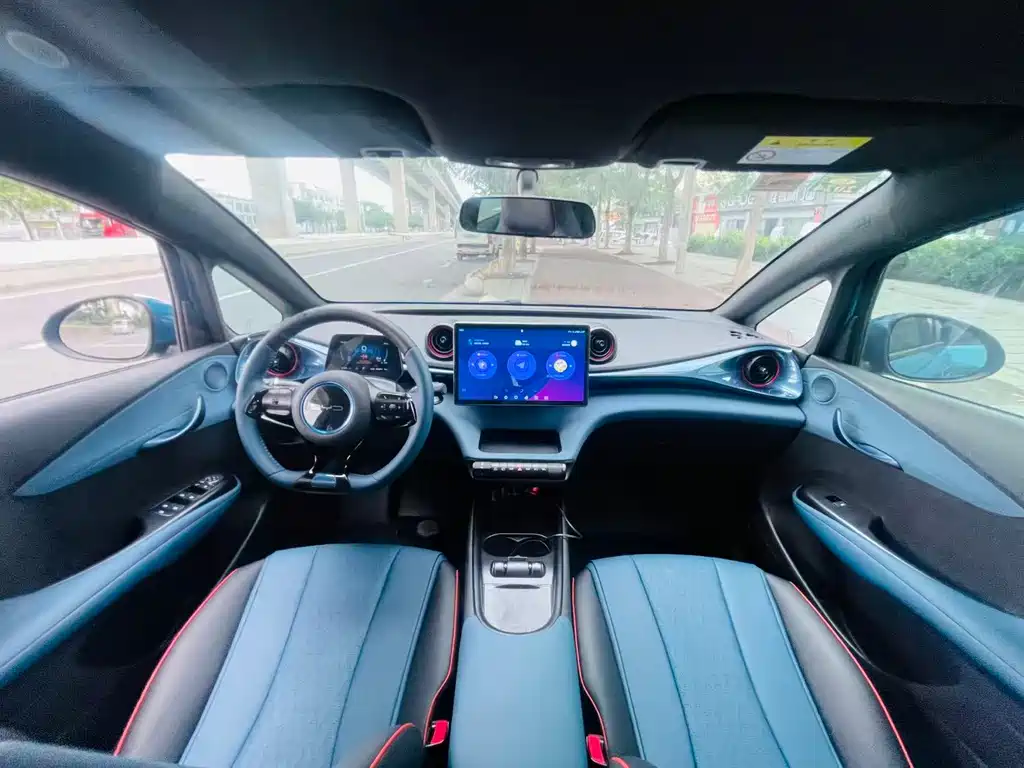 BYD Dolphin — миниатюра 11