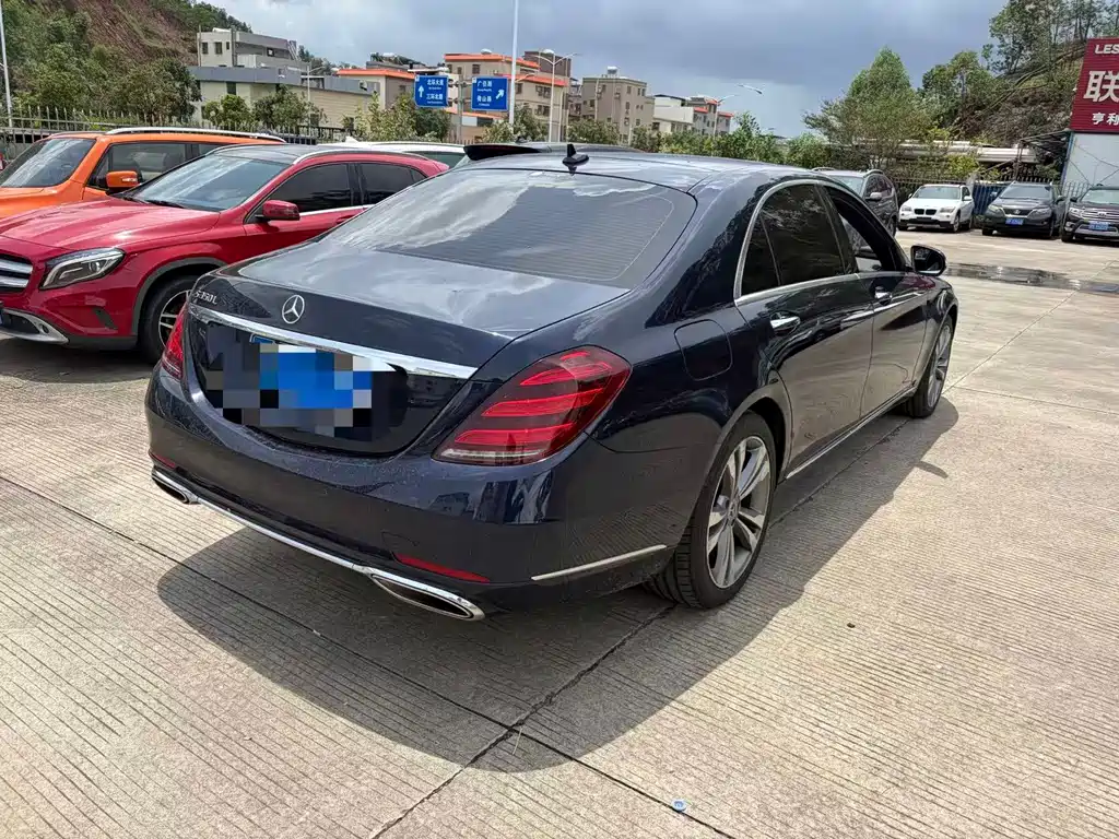 Mercedes-Benz S-Class — миниатюра 10