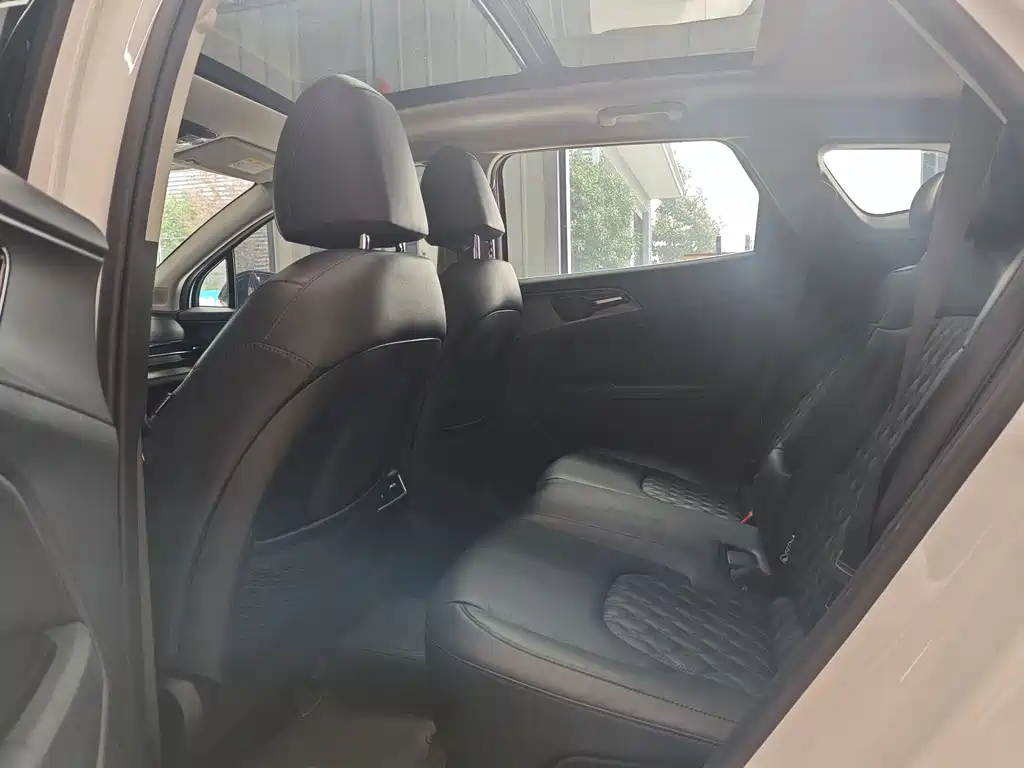Kia Sportage — миниатюра 12