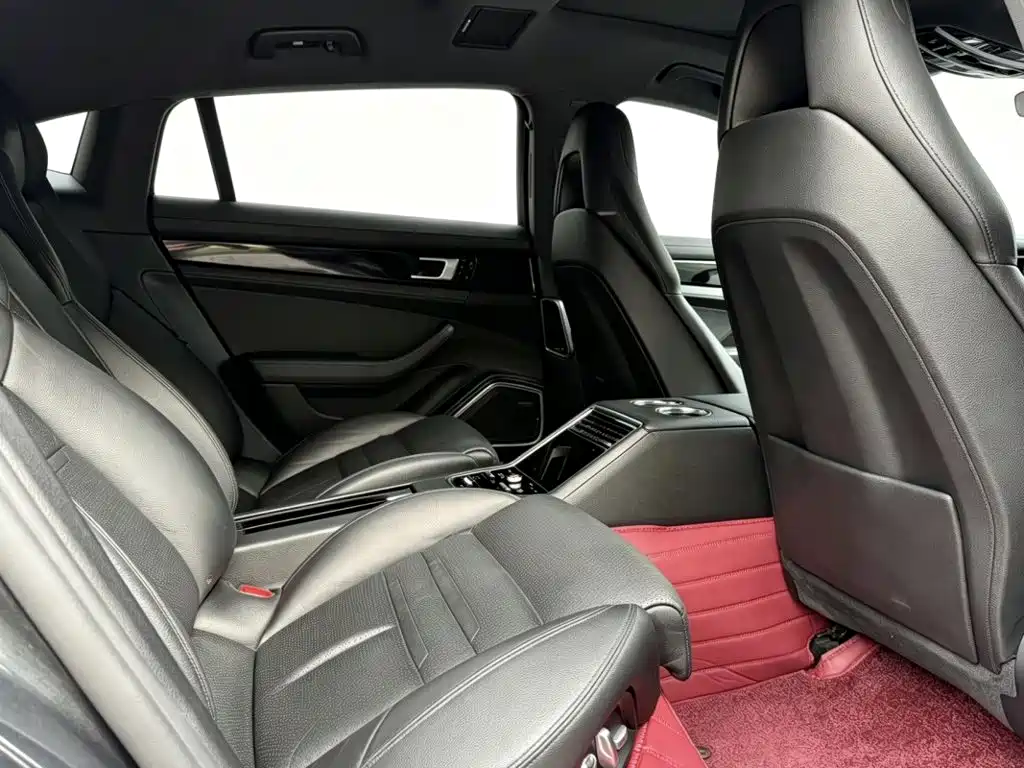 Porsche Panamera — миниатюра 6